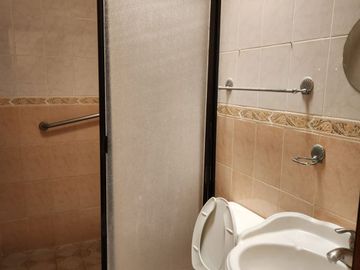 CASA EN VENTA EN RESIDENCIAL ITALIA CERCA DE LA UAQ