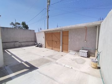 CASA ECONOMICA EN COL VIVEROS DE LA LOMA $795,000