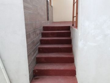 CASA ECONOMICA EN COL VIVEROS DE LA LOMA $795,000