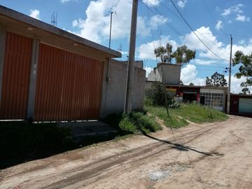 CASA ECONOMICA EN COL VIVEROS DE LA LOMA $795,000