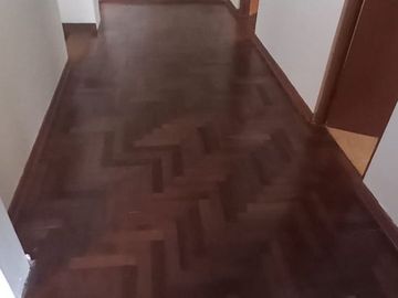 ALQUILER DE CASA 2 PISOS FRENTE PARQUE-URB.LA VIRREYNA- SURCO