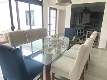 Casa en venta con 3 recamaras y alberca en Lagos del Sol  Cancun