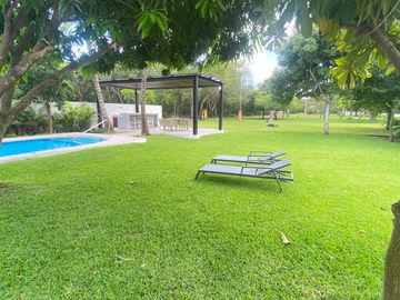Casa en venta con 3 recamaras y alberca en Lagos del Sol  Cancun