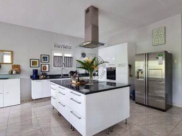 5 Spacious Bedrooms FOR SALE: SPANISH-STYLE BUNGALOW IN TALISAY CITY, CEBU, PHILIPPINES