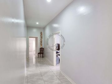 5 Spacious Bedrooms FOR SALE: SPANISH-STYLE BUNGALOW IN TALISAY CITY, CEBU, PHILIPPINES