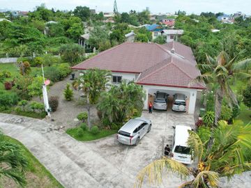 5 Spacious Bedrooms FOR SALE: SPANISH-STYLE BUNGALOW IN TALISAY CITY, CEBU, PHILIPPINES