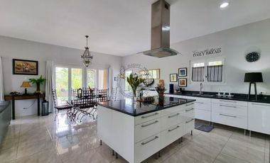 FOR SALE: Spanish-Style Luxury Bungalow – Talisay City, Cebu, Philippines