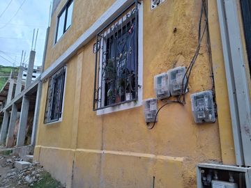 VENDO APARTAMENTO DE PRIMER PISO EN BARBOSA ANTIOQUIA.