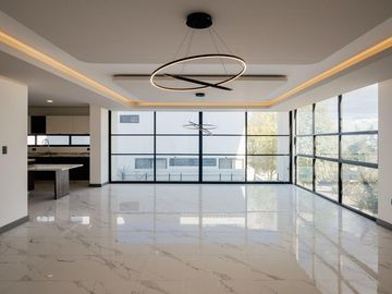 VENTA DE CASA NUEVA RESIDENCIAL EN LOMAS DE ANGELOPOLIS III, PUEBLA GRAN RESERVA