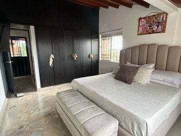 VENDO CASA ESQUINERA EN CONJUNTO TESORO DEL CACIQUE EN BUCARAMANGA