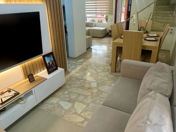 VENDO CASA ESQUINERA EN CONJUNTO TESORO DEL CACIQUE EN BUCARAMANGA