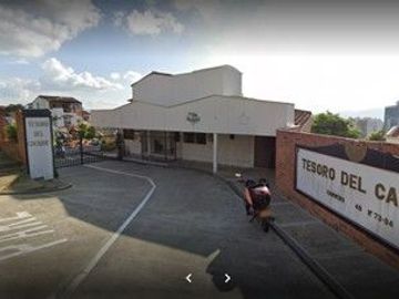 VENDO CASA ESQUINERA EN CONJUNTO TESORO DEL CACIQUE EN BUCARAMANGA