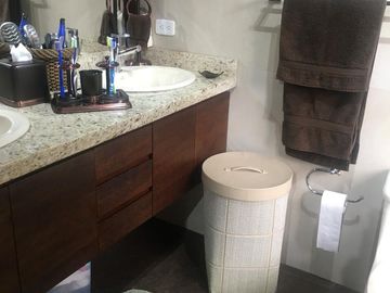 En Venta Amplio Departamento Gónzales Suárez