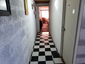 Se vende casa en sector Oriente de Iquique