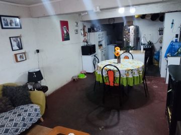 Se vende casa en sector Oriente de Iquique