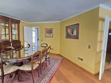 BROKER BOSQUES IMPECABLE 5D-4B-SE-DEPENDENCIAS- PATIO