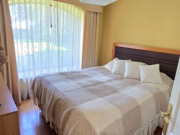 BROKER BOSQUES IMPECABLE 5D-4B-SE-DEPENDENCIAS- PATIO