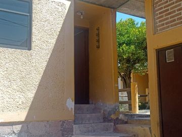 CASA EN VENTA, CDA CUAUHTEMOC, TULTEPEC