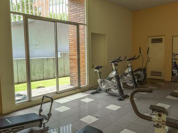 Vendo Departamento de 4 Dormitorios   En el mejor Sector  De Alta Plusvalía en   Quito Tenis