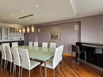 Vendo Departamento de 4 Dormitorios   En el mejor Sector  De Alta Plusvalía en   Quito Tenis