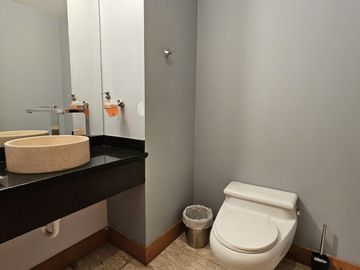 Vendo Departamento de 4 Dormitorios   En el mejor Sector  De Alta Plusvalía en   Quito Tenis