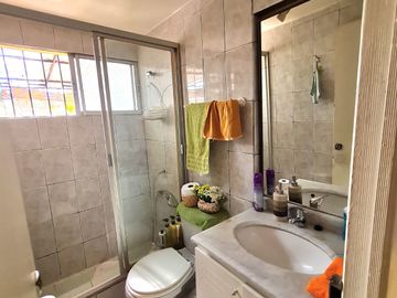 Puente Alto, SE VENDE  Casa 4d-1b Villa los acacio