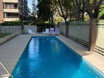 Hermoso Departamento Pocuro Con Amplia Terraza Providencia