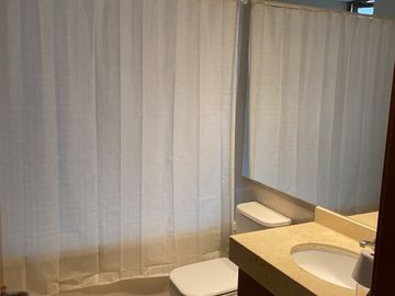 Hermoso Departamento Pocuro Con Amplia Terraza Providencia