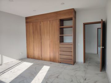 CASA EN VENTA EN SENDEROS DE MONTE VERDE 29 COTO 6A