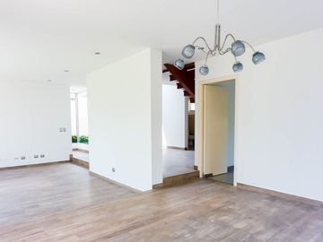 Vendo Casa Dentro De Condominio En La Molina 411M2
