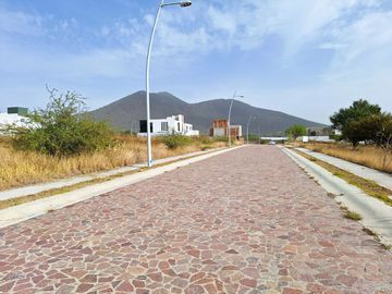 CASA EN VENTA EL ENCINO RESIDENCIAL & GOLF