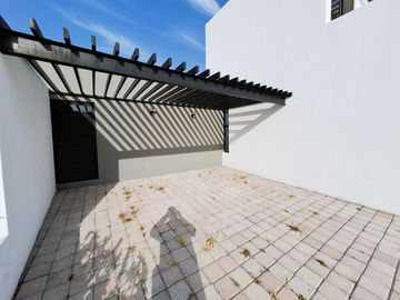 CASA EN VENTA EL ENCINO RESIDENCIAL & GOLF