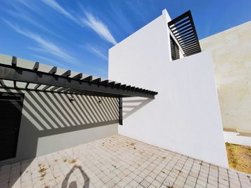 CASA EN VENTA EL ENCINO RESIDENCIAL & GOLF