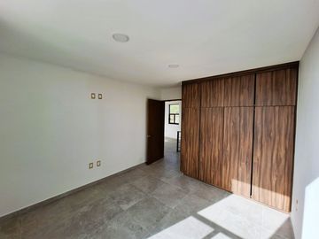 CASA EN VENTA EL ENCINO RESIDENCIAL & GOLF