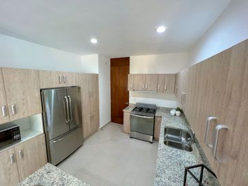 Tu nueva casa en Playa del Carmen, con la seguridad y amenidades que tu familia merece.