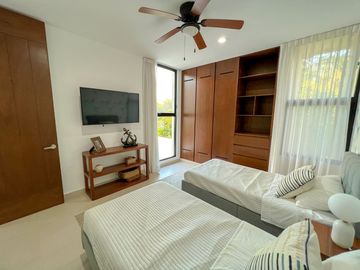 Tu nueva casa en Playa del Carmen, con la seguridad y amenidades que tu familia merece.