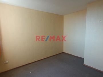 Venta De Departamento En Condominio
