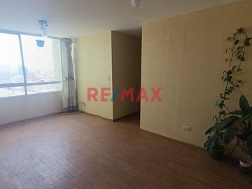 Venta De Departamento En Condominio