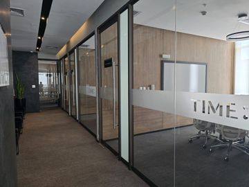 Alquiler Oficina Equipada Edificio Corporativo TIME SURCO