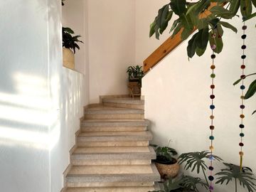 Casa en Venta estilo mexicana contemporánea, con 3 recámaras en Vista Real, Corregidora