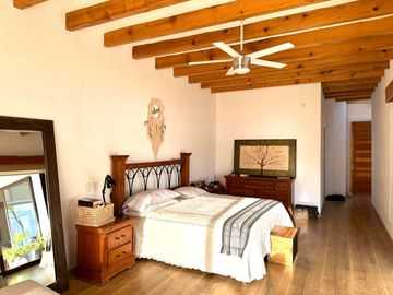 Casa en Venta estilo mexicana contemporánea, con 3 recámaras en Vista Real, Corregidora