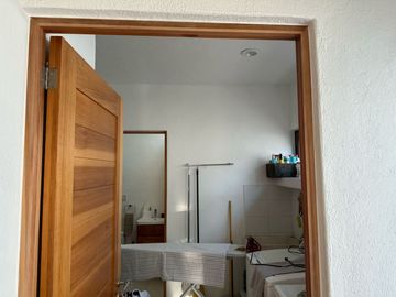 Casa en Venta estilo mexicana contemporánea, con 3 recámaras en Vista Real, Corregidora