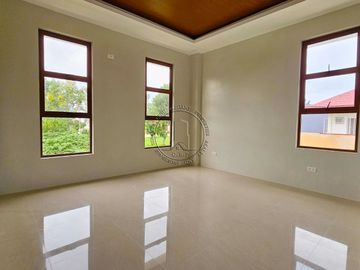 4 Spacious Bedrooms ELEGANT HOME FOR SALE IN TALISAY CITY, CEBU, PHILIPPINES