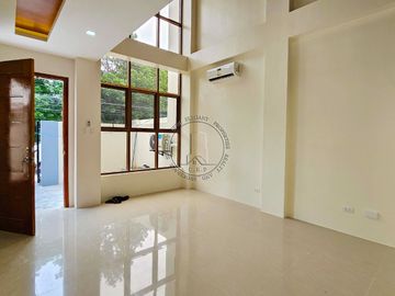 4 Spacious Bedrooms ELEGANT HOME FOR SALE IN TALISAY CITY, CEBU, PHILIPPINES