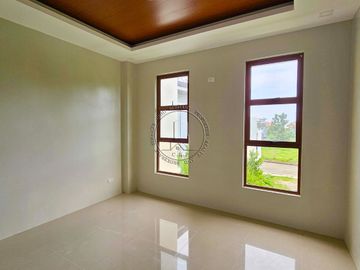 4 Spacious Bedrooms ELEGANT HOME FOR SALE IN TALISAY CITY, CEBU, PHILIPPINES