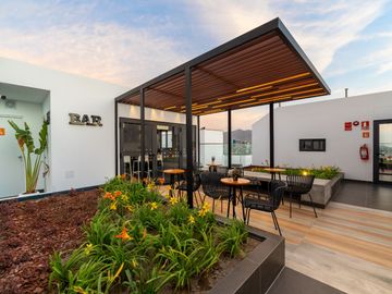 Venta de Moderno Departamento en Surco
