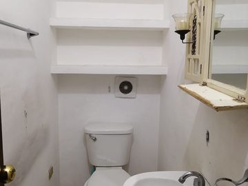 CASA EN VENTA EN TULIPANES AL SURPONIENTE HERMOSILLO