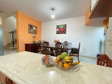 Hermosa Casa en Coto Avellano, Valdepeñas, Zapopan