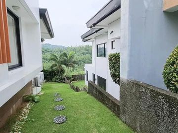 Overlooking House and Lot in Antipolo City