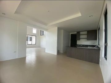 Overlooking House and Lot in Antipolo City